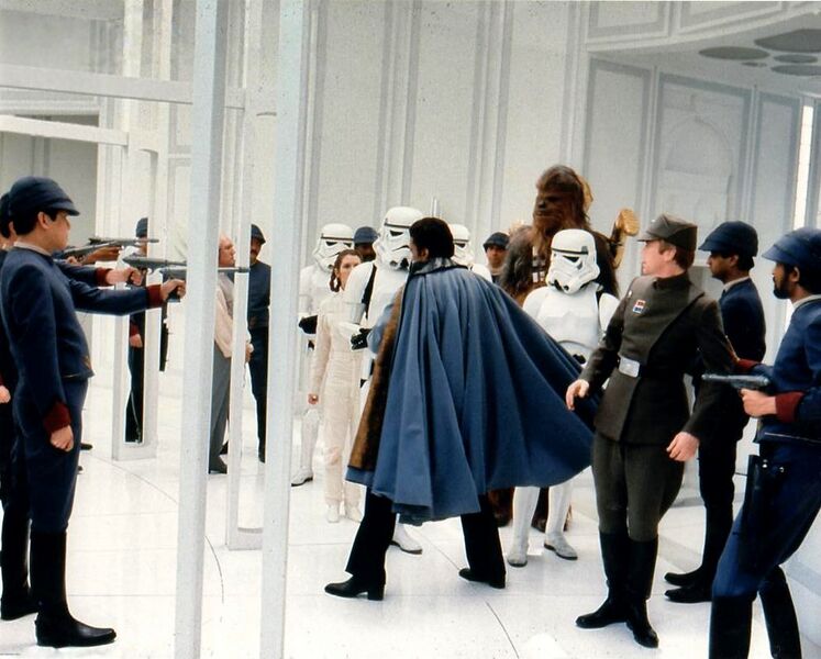 File:Lando turns the tables.jpg