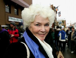Fionnula Flanagan.jpg