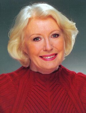 Christine Hewett.jpg