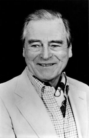 Sebastian Shaw 1983.jpg
