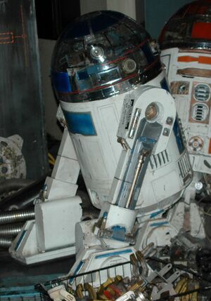 R3D3-StarTours.jpg